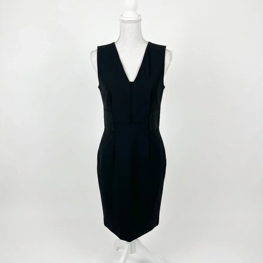 ANN TAYLOR BLACK V-NECK SHEATH DRESS SIDE PANELS SIZE 8 - Picture 2 of 8